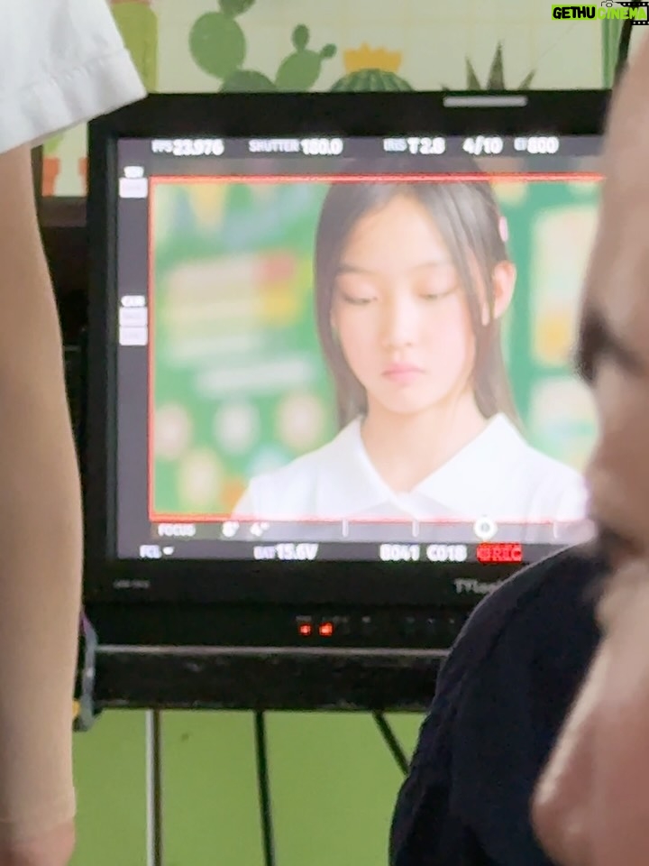 Kang Hye-rin - 2.7K Likes - 웅산초 부반장 이세령💗
즐거웠던 촬영 현장!🎬
편집 된 장면 다행히 찍어놓았네 ㅎㅎ 이렇게라도 첨부!
 
 
 
#프로보노 #tvn드라마 #아역배우 #촬영장 #혜린_촬영