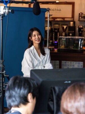 Kang So-yeon Instagram - Here‘s how I love myself with Merz Aesthetics.
 #ConfidenceToBe #MerzAesthetics #ad