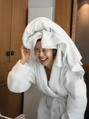 Kang So-yeon Instagram - 💆‍♀️Wanna know my skincare secret?💖