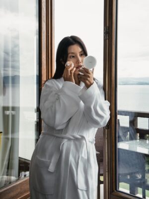 Kang So-yeon Instagram - 💆‍♀️Wanna know my skincare secret?💖