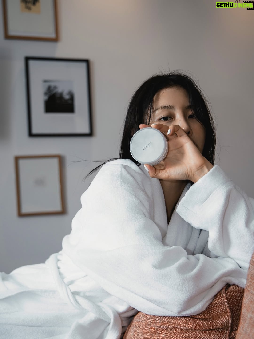 Kang So-yeon - 44.8K Likes - 💆‍♀️Wanna know my skincare secret?💖