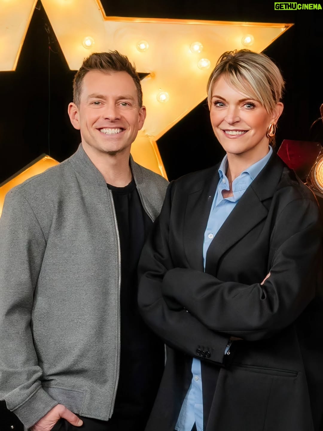 Karen Damen - 29.3K Likes - Maak kennis met.... het nieuwe team van #Gottalent 🎉
Met in de jury Dan Karaty, Marc-Marie Huijbregts, Soundos El Ahmadi, Karen Damen en @jamescooke1984. Chantal Janzen en @wauters_koen gaan het samen presenteren. 🤩