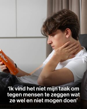 Karen Damen Instagram - Is @sky_vdw écht maar 15 jaar? De zoon van @karendamen praat rustig en doordacht, deelt wijze inzichten over de liefde en tackelt met overtuiging iedere vorm van kritiek op de kerk. 

‘Vóór een belangrijke test wens ik mijn klasgenoten toe dat God bij hen zal zijn.’

Lees het volledige interview in onze app.

📷: @jildizkaptein
