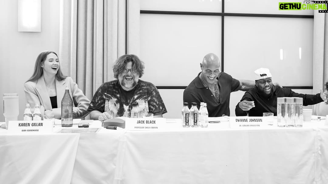 Karen Gillan - 696.7K Likes - Officially kicking off production of JUMANJI, at our cast table read in Los Angeles - where we will film as well 👏🏾👏🏾 🥂 

What a massive, fun, heartfelt adventure. 
Feels emotionally appropriate for our beloved JUMANJI franchise to end on this beautiful grace note of our final film. 

Amazing to get the whole gang back together, and our jaws were hurting from laughing so hard 😂😂

We all talked about how much we’ve missed this kinda joy and fun 🥹😊 🤜🏾🤛🏻

Let’s make a good one. 

“…in order for you to end the game, you must save Jumanji and call out its name…” 

#Jumanji 
#StartOfProduction 
#Sony 

CHRISTMAS 2026 🎄🎲 

Directed by Jake Kasdan 
Written by Jake Kasdan, Jeff Pinkner, Scott Rosenberg

✨ the significance of the 🎲 in the last picture, is a little Easter egg that my character, Dr. Smolder Bravestone wears on a necklace in our final film. It’s the dice from the original 1995 JUMANJI and a way of paying homage, love and respect to the great Robin Williams ✨