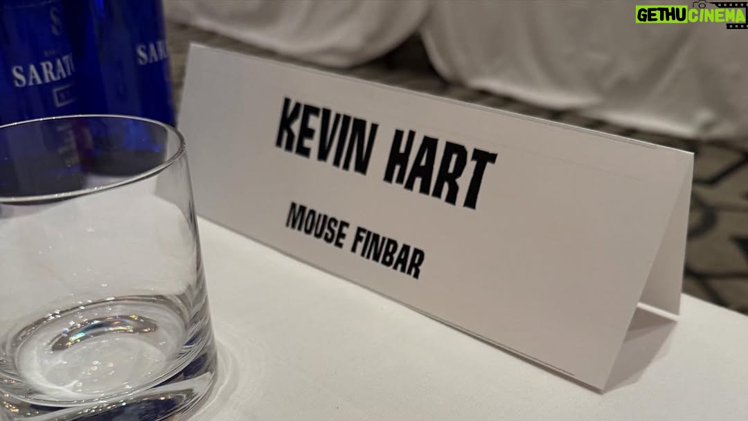 Karen Gillan - 696.7K Likes - Officially kicking off production of JUMANJI, at our cast table read in Los Angeles - where we will film as well 👏🏾👏🏾 🥂 

What a massive, fun, heartfelt adventure. 
Feels emotionally appropriate for our beloved JUMANJI franchise to end on this beautiful grace note of our final film. 

Amazing to get the whole gang back together, and our jaws were hurting from laughing so hard 😂😂

We all talked about how much we’ve missed this kinda joy and fun 🥹😊 🤜🏾🤛🏻

Let’s make a good one. 

“…in order for you to end the game, you must save Jumanji and call out its name…” 

#Jumanji 
#StartOfProduction 
#Sony 

CHRISTMAS 2026 🎄🎲 

Directed by Jake Kasdan 
Written by Jake Kasdan, Jeff Pinkner, Scott Rosenberg

✨ the significance of the 🎲 in the last picture, is a little Easter egg that my character, Dr. Smolder Bravestone wears on a necklace in our final film. It’s the dice from the original 1995 JUMANJI and a way of paying homage, love and respect to the great Robin Williams ✨