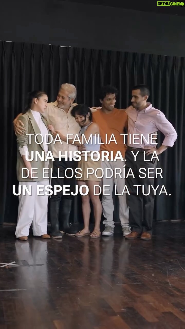 Karina Jordán - 234 Likes - Ellos son quienes darán vida a esta familia.🤍

En “Las cosas que sé que son verdad”, cada actor construye una historia llena de amor, conflictos y momentos que transforman a quienes la habitan. A medida que los hijos empiezan a tomar decisiones sobre sus vidas, aquello que parecía seguro dentro del hogar comienza a cambiar.

Muy pronto nos encontraremos en el teatro.

ESTRENO: 28 DE MARZO

🎟️Compra tus entradas en preventa a S/49 y asegura los mejores asientos en el teatro.
🎟️Entradas en el link de nuestro perfil, en la boletería del teatro desde las 3pm, o al WhatsApp 941 365 092.

Gracias a KFC, Starbucks y ВСР.