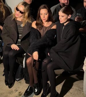 Kate Mara Instagram - Very Important NY fashion week werk
