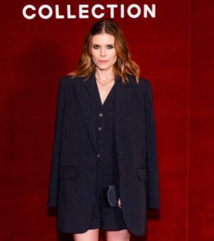 Kate Mara Instagram - Very Important NY fashion week werk