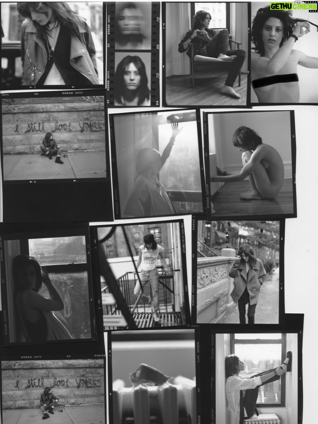 Kate Moennig - 48.7K Likes - Throwing it back 20 years 
NYC 2006 with 📸Cass Bird