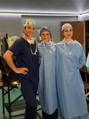 Kate Walsh Instagram - Addie may be neonatal but after this week I think they’re officially transferring her to Trauma 😅🫠 Don’t worry my friends, she’s got this. Always has, always will ❤️‍🩹

Sharing a few more of my fav moments with my fav people to make up for some of the tears u may have shed this episode 😂💋❤️‍🩹 

#GreysAnatomy @GreysABC @Shondaland @ABC @Hulu