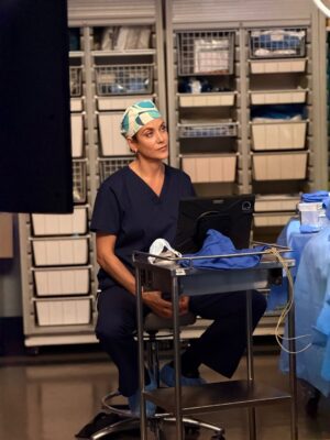 Kate Walsh Instagram - Addie may be neonatal but after this week I think they’re officially transferring her to Trauma 😅🫠 Don’t worry my friends, she’s got this. Always has, always will ❤️‍🩹

Sharing a few more of my fav moments with my fav people to make up for some of the tears u may have shed this episode 😂💋❤️‍🩹 

#GreysAnatomy @GreysABC @Shondaland @ABC @Hulu