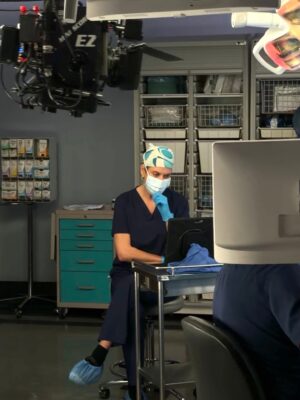 Kate Walsh Instagram - Addie may be neonatal but after this week I think they’re officially transferring her to Trauma 😅🫠 Don’t worry my friends, she’s got this. Always has, always will ❤️‍🩹

Sharing a few more of my fav moments with my fav people to make up for some of the tears u may have shed this episode 😂💋❤️‍🩹 

#GreysAnatomy @GreysABC @Shondaland @ABC @Hulu
