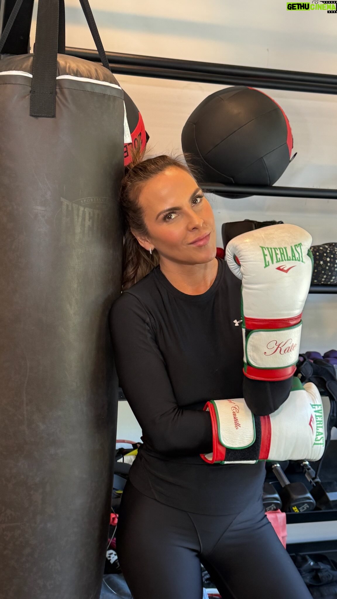 Kate del Castillo - 114.3K Likes - A fresh year, a fresh mindset, and the same goal: becoming stronger than I was yesterday. No pressure, no comparison just progress. One day at a time.