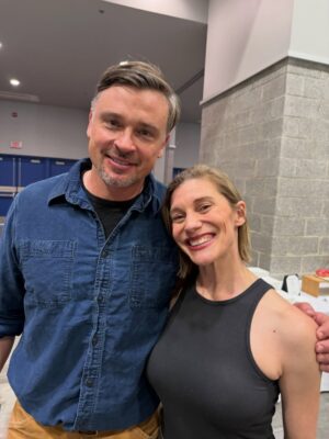 Katee Sackhoff Instagram - I got to meet JarJar!!! I don’t know who these other guys are 😂

@fanexpovancouver
