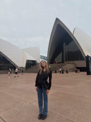 Katelyn Tarver Instagram - Australia!!! What a dream to be here! We landed yesterday at 6:30am and proceeded to have theeeeee longest day of our lives trying to stay up and beat the jet lag. Sitting at a cafe convinced it was 1pm but somehow it was only 9am?? Anyway! Nowhere else I’d rather have a 48 hour day than here in Sydney 😍 can’t wait to play tonight! Pls comment with Australian slang I need to learn.