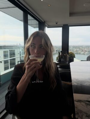 Katelyn Tarver Instagram - Australia!!! What a dream to be here! We landed yesterday at 6:30am and proceeded to have theeeeee longest day of our lives trying to stay up and beat the jet lag. Sitting at a cafe convinced it was 1pm but somehow it was only 9am?? Anyway! Nowhere else I’d rather have a 48 hour day than here in Sydney 😍 can’t wait to play tonight! Pls comment with Australian slang I need to learn.
