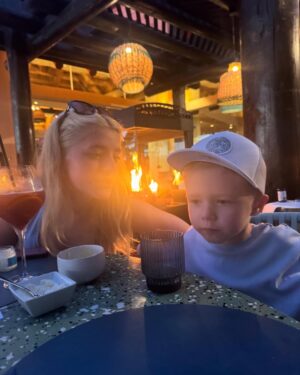 Katherine Ryan Instagram - So great to be able go on holiday with the whole family, kick back and relax:) ☀️💗🫨 @kathbum @ritzcarltonabama