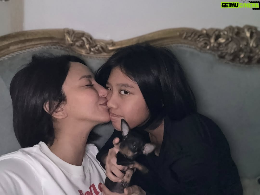 Katrina Halili - 5.5K Likes - Just me and MyLabs.♥️