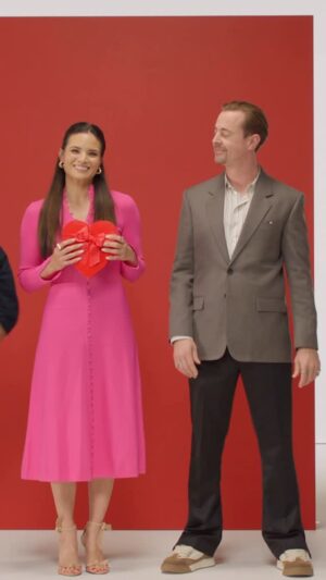 Katrina Law Instagram - A message to all the Probies: will you be our Valentine? 💌 #NCIS