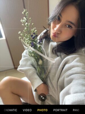 Keisya Levronka Instagram - xxl   just because flowerz🤍