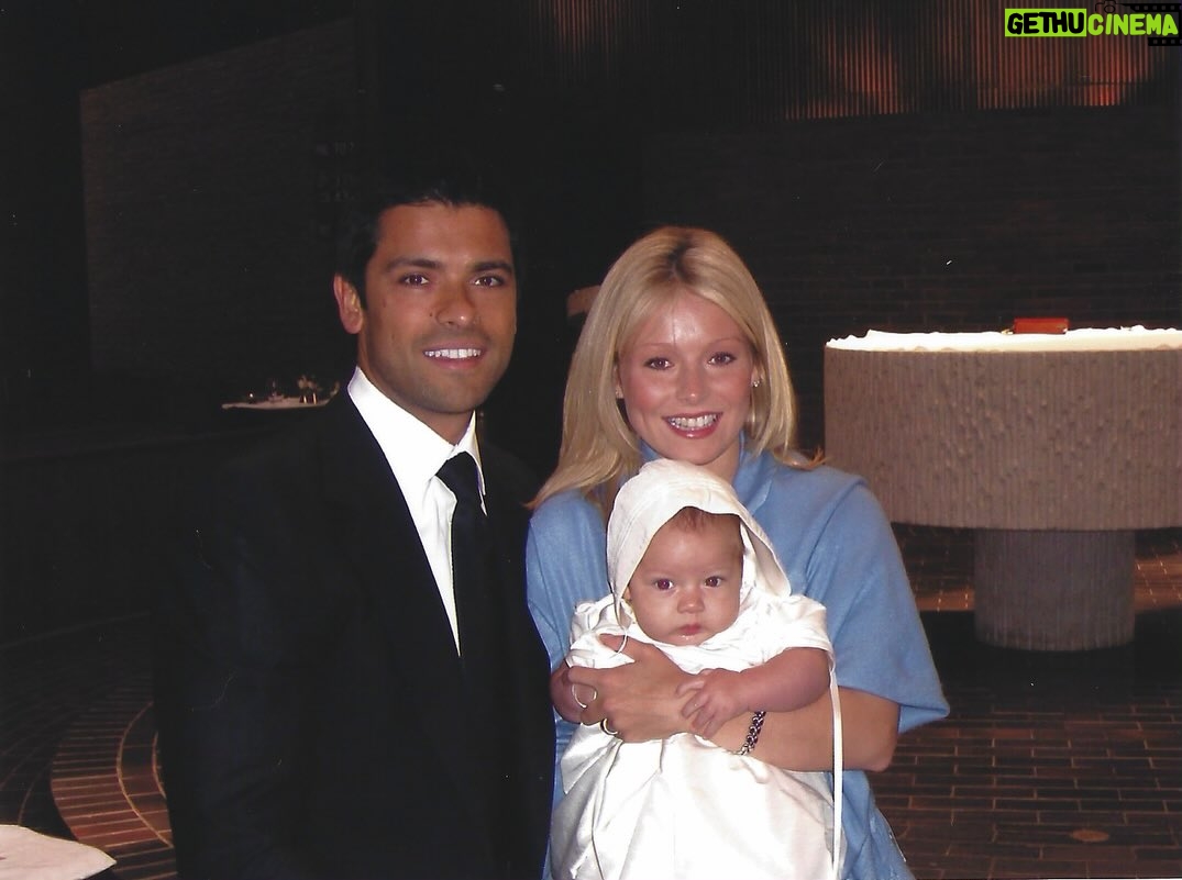 Kelly Ripa - 121.2K Likes - Happy birthday to the Broadway bound newborn who is 23 years old today! We love you Joaquin, you are a bright light in this world! 🎉🎉🎉🎉🎂🎂🎂🎂⭐️⭐️⭐️⭐️