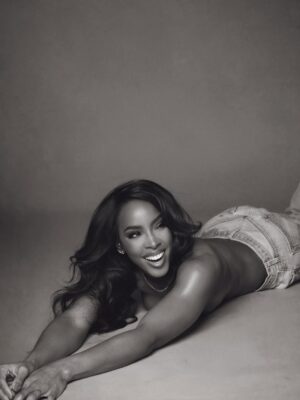 Kelly Rowland Instagram - This is 45