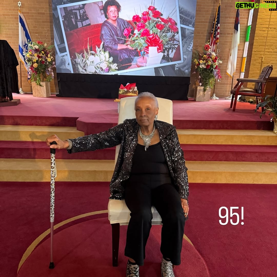 Kenya Moore - 74.4K Likes - 95 years young! The matriarch of the family turns 95 years old! What a blessing that my daughter has the honor of knowing her great grandmother and meeting her grandmother (my mother) for the first time.

#lifeisgood #family #love #generations #kenyamoore