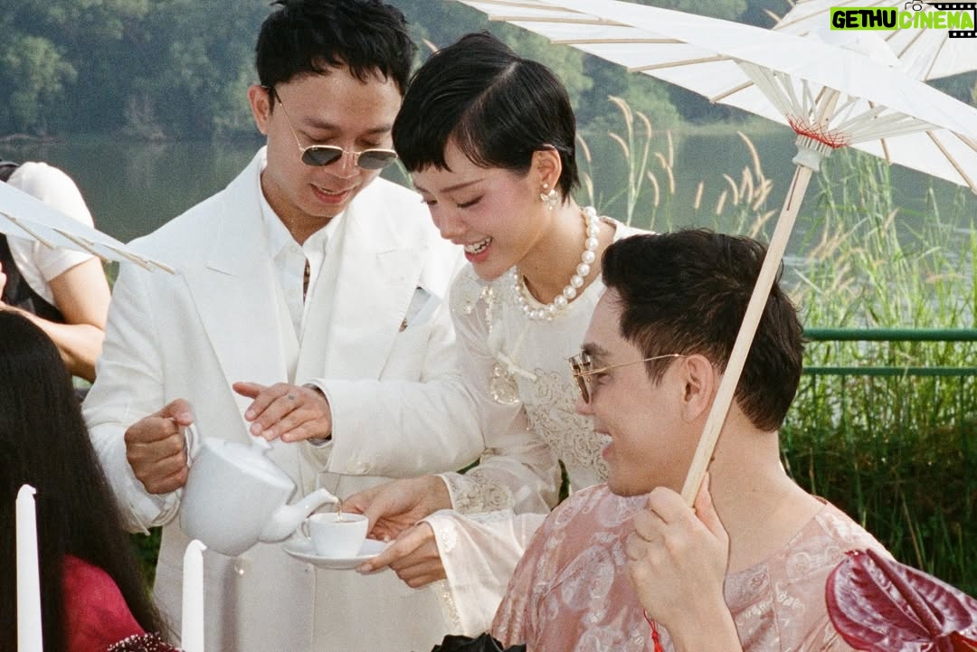 Khánh Linh - 18.4K Likes - Ngày này 2 năm trước ^^

Xem lại hình vẫn thấy đẹp và nhiều cảm xúc quá! Cám ơn team @theflab.weddingplanner và @thangmuoihai.decor đã giúp chúng mình có một kỉ niệm thật đẹp và đáng nhớ❤️