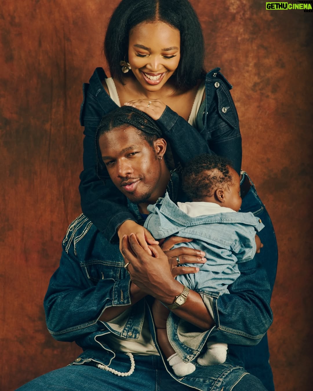 Khosi Ngema - 354.3K Likes - And then there were three…❤️

Photographed by @king_henry_iiv