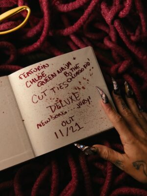 Kiana Ledé Instagram - Cut ties has been such an important project for me bc these songs all represent a time where I had to decide what was servin me in my life. I hold onto relationships for way too long bc im a loyal bitch but im so good at cuttin people off once I feel betrayed in any way. I live in a world of extremes and sometimes it shocks people how easy I make it seem. While makin this album, I was processin whether that’s a toxic trait or not. That was only a part of the process.  And now I realize sometimes just cuttin them off doesn’t feel harsh enough for me… but we’ll talk about that another time 🩸✂️🤍
#CutTiesDeluxe out now! #LinkInBio