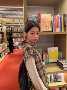 Actress Kim Chaewon HD Photos and Wallpapers March 2026