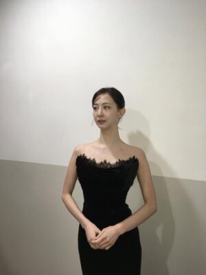 Kim Da-som Instagram - 🖤반가웠어요🖤