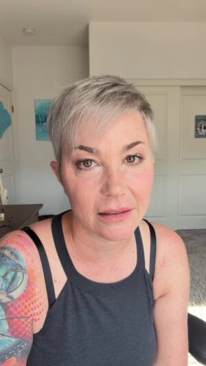 Kim Rhodes Instagram - Just a mom-moment. You are in my heart. There is another side to this. Please keep going.