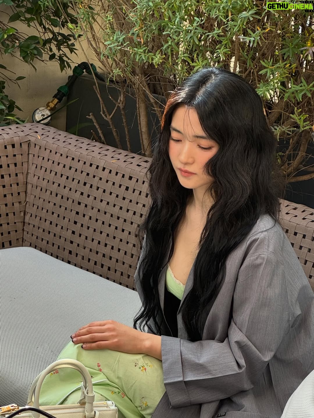 Kim Tae-ri - 489.5K Likes - 