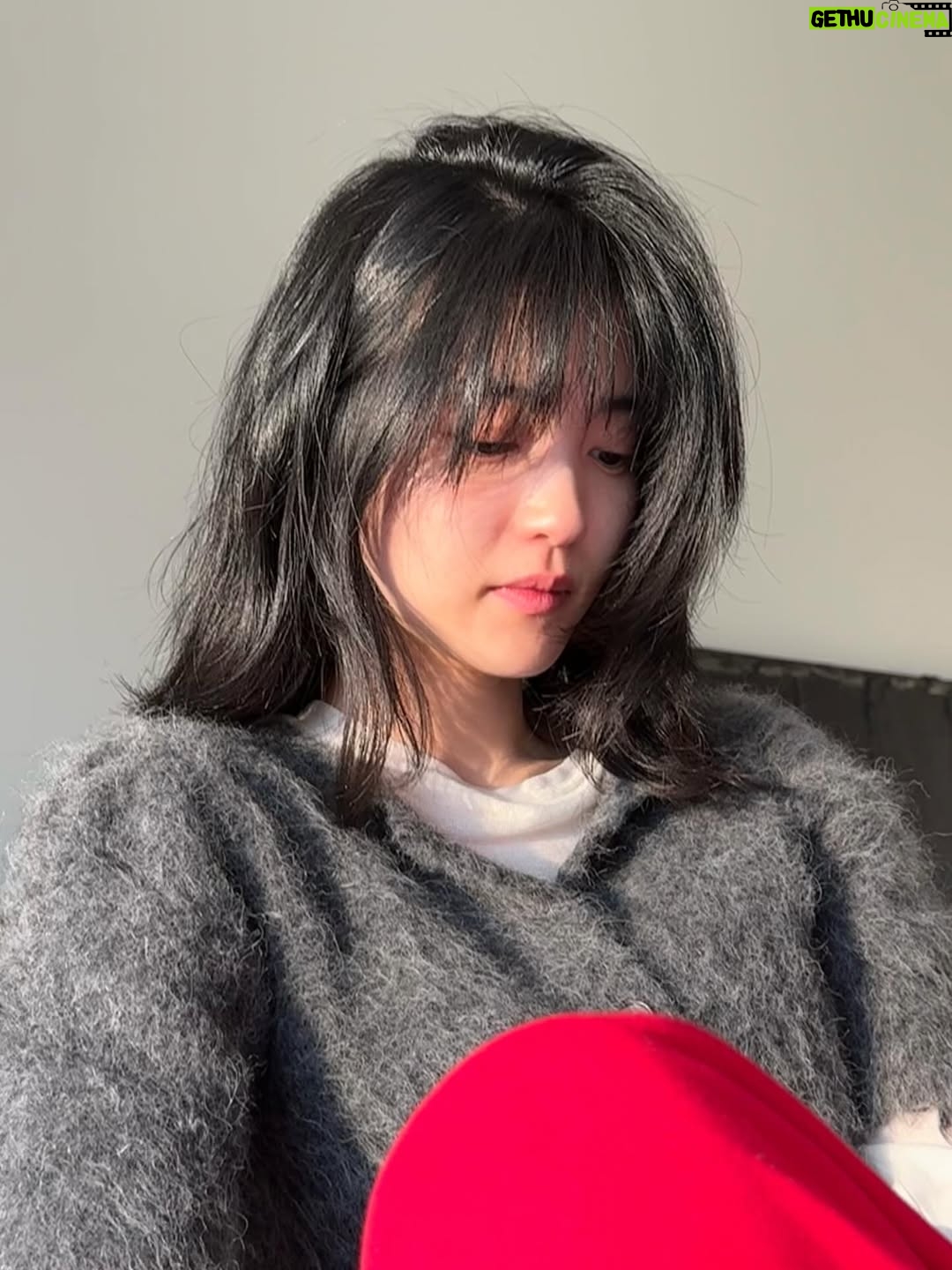Kim Tae-ri - 686.1K Likes - 🍎.🍎