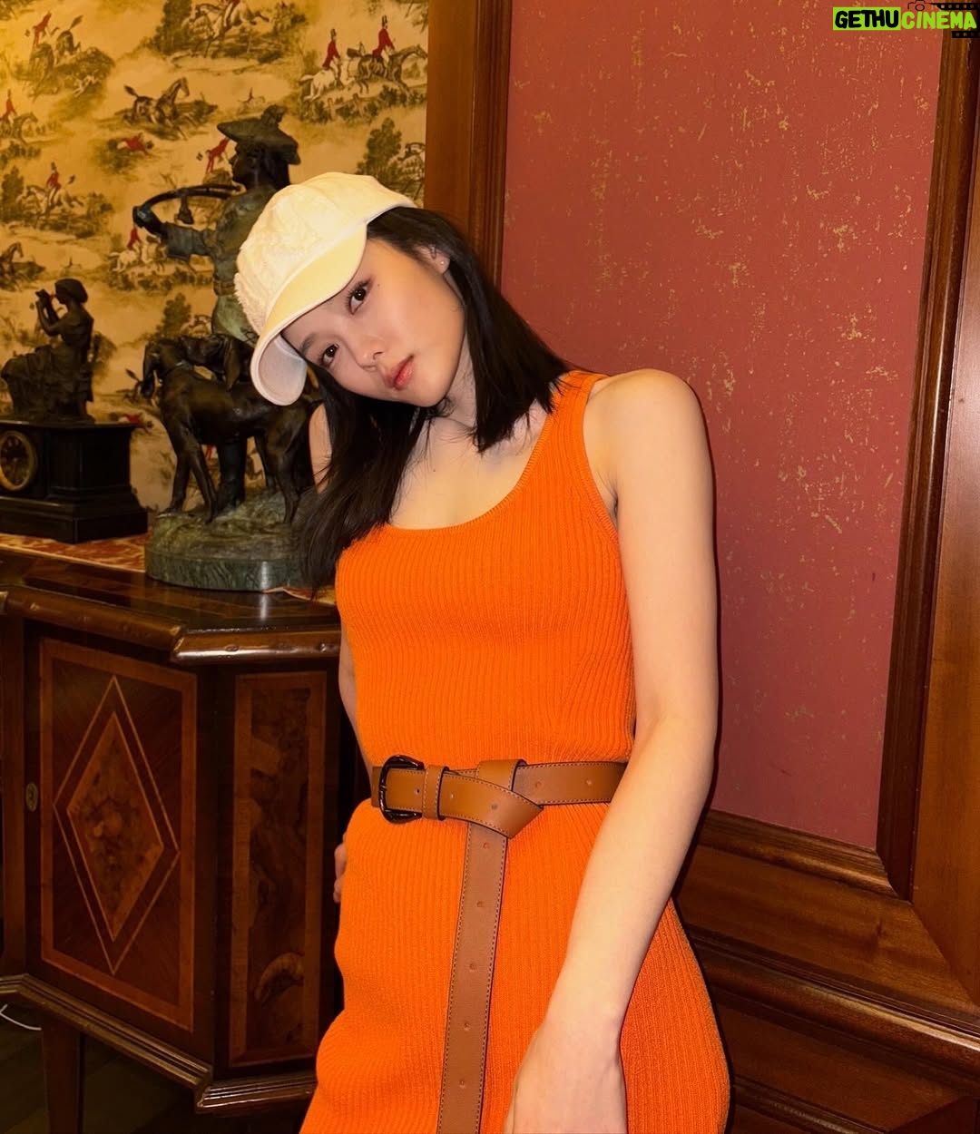 Kim You-jung - 3.2 Million Likes - 