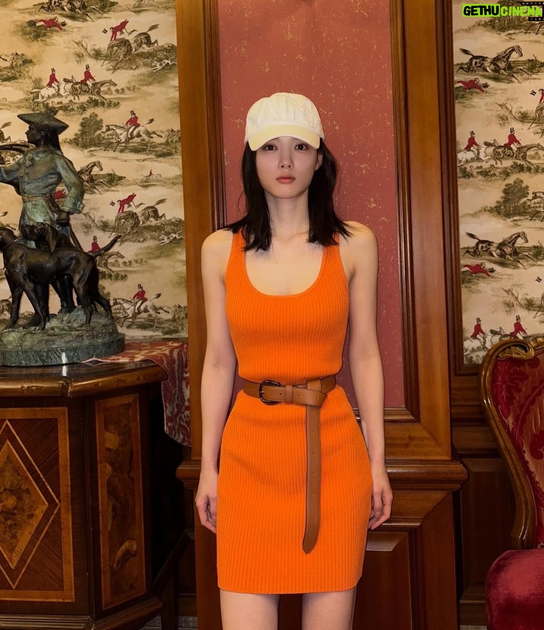 Kim You-jung - 3.2 Million Likes - 
