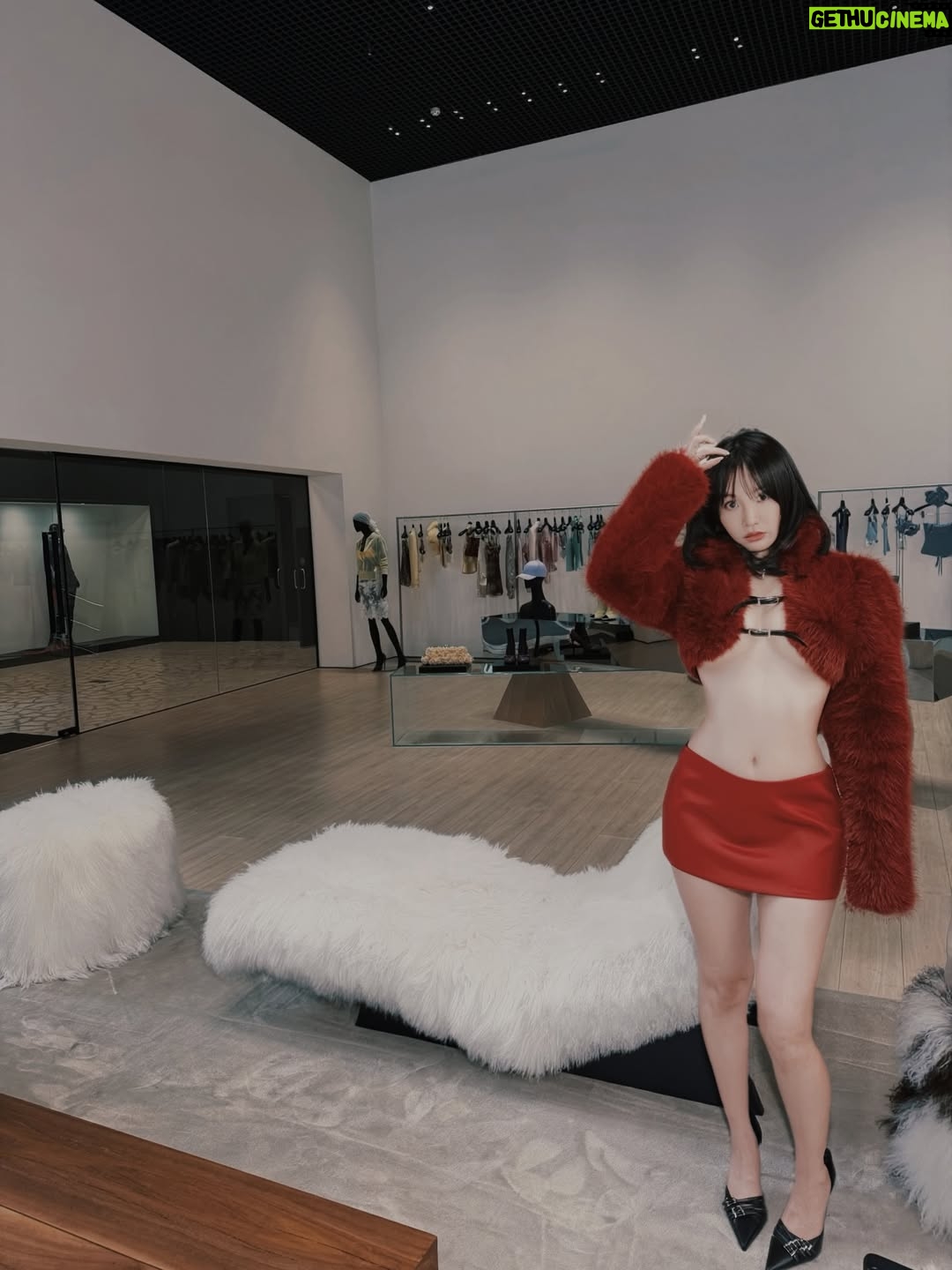 Kimberley Chen - 48.9K Likes - 越難越愛🇻🇳