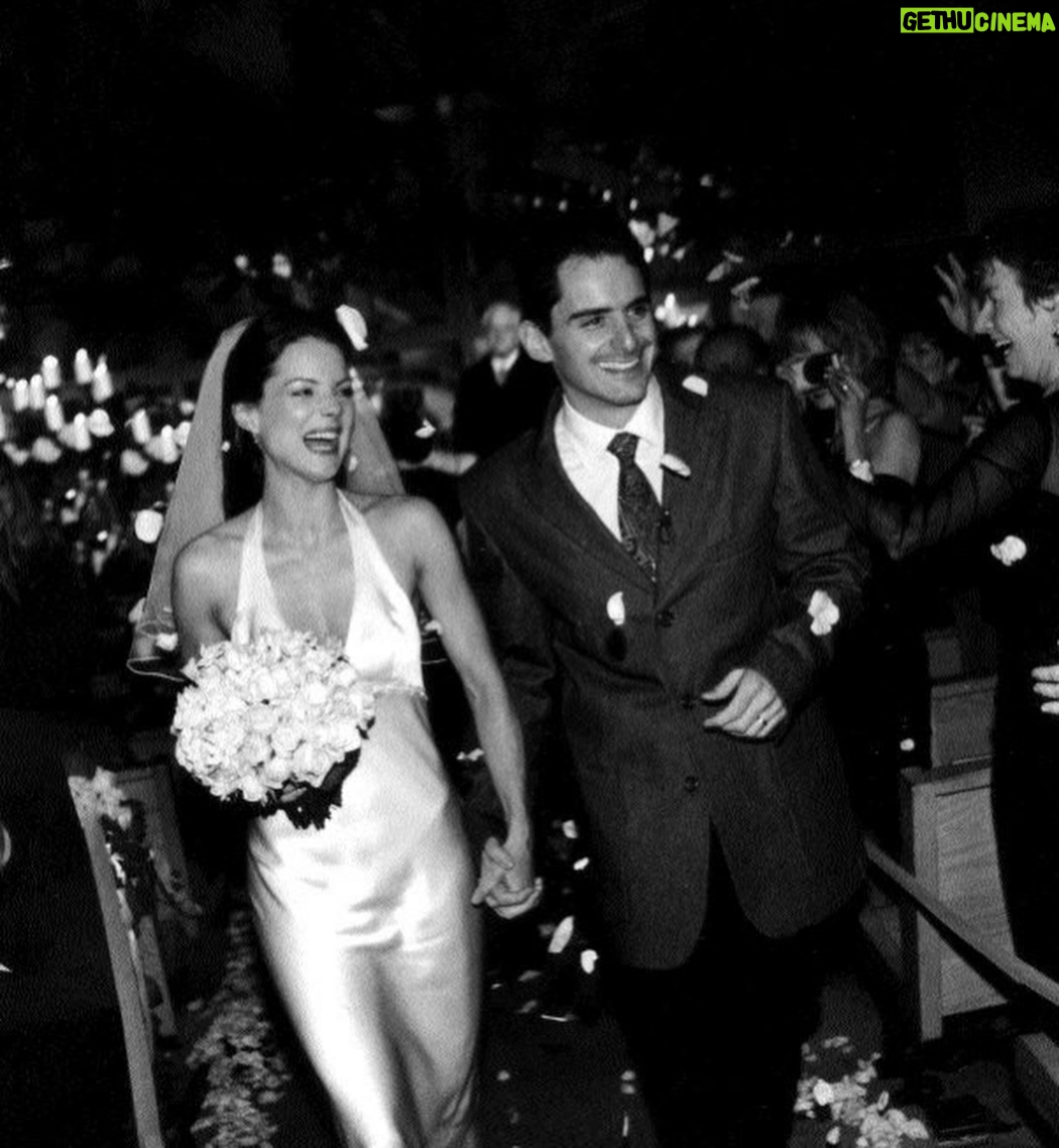 Kimberly Williams-Paisley - 165.2K Likes - 23 years today (we think, but math isn’t our strong suit). Find yourself someone you can laugh with, do some good with, and hang on tight with. Then repeat. 

Happy anniversary @bradpaisley for the twenty-somethingth time.
I love you❤️❤️