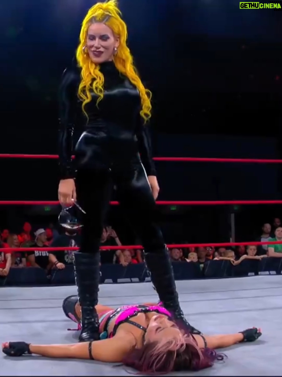 Kira Renée Magnin-Forster - 1.2K Likes - THROWBACK to 2024 when @thetayavalkyrie ambushed @mina_shirakawa after the bell on ROH TV!

Catch past episodes of #ROH TV on Honor Club!
WatchROH.com