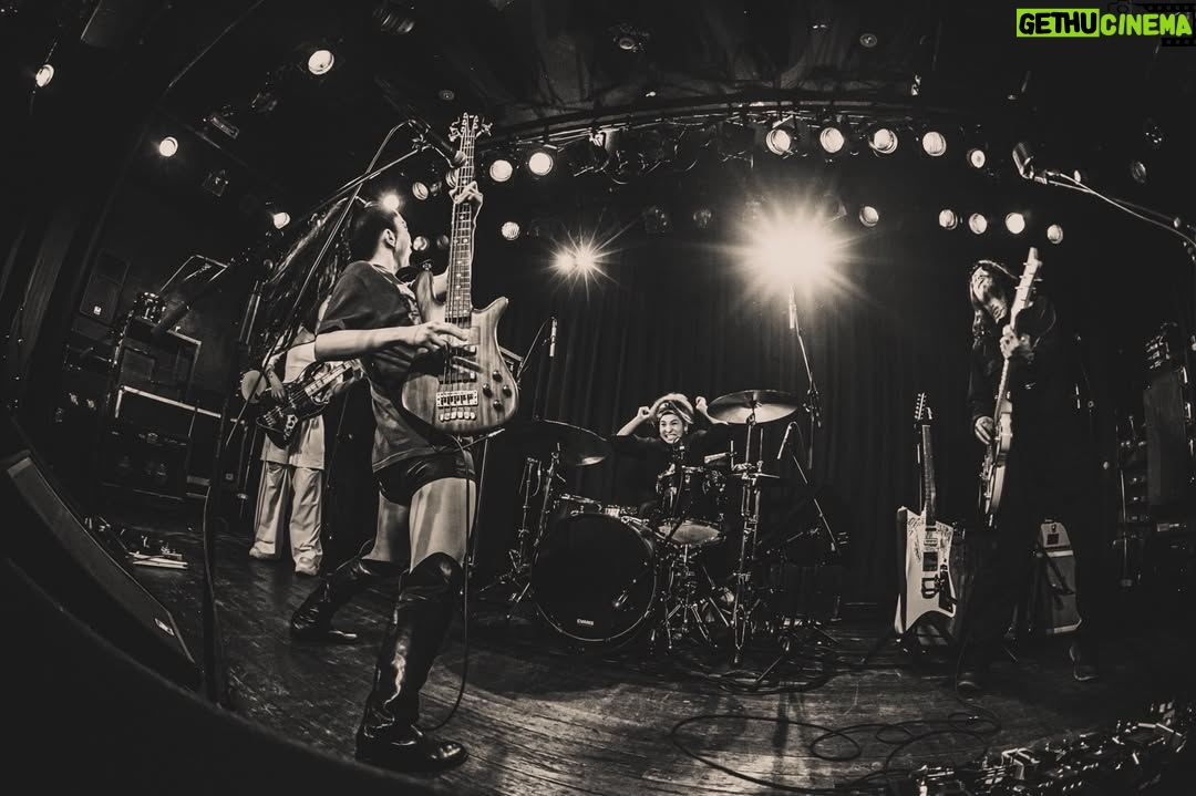 Kiyoshi - 6K Likes - DURAN VORNAK TOUR
"DURAN × Kiyoshi" — DONE!!
Thank you so much to everyone who came out!

That was sooooo much fun!!!!!
DURAN were so incredibly cool. I'm truly happy we got to share the stage 😌

Thank you for having me! Wishing the tour continued success 🔥

2026.03.08 Osaka

📸 1-5: @tani1047ri
📸 6-10: @wani.photo