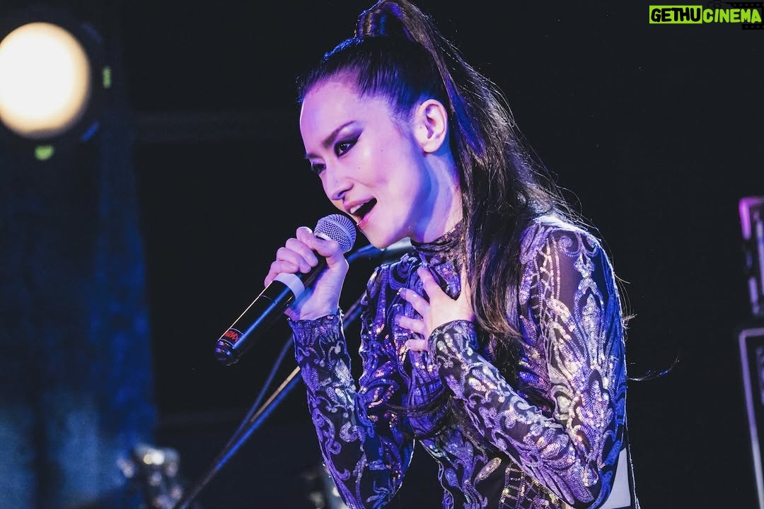 Kiyoshi - 6.5K Likes - K THE BADASS 🤩 I'm loving the new merch! Come check them out at the venue! Live shows kick off today ✨
🎟️: Link in bio
4.27 (Sun) Osaka
5.10 (Sat) Tokyo
5.16 (Fri) Nagoya
5.31 (Sat) Yokohama