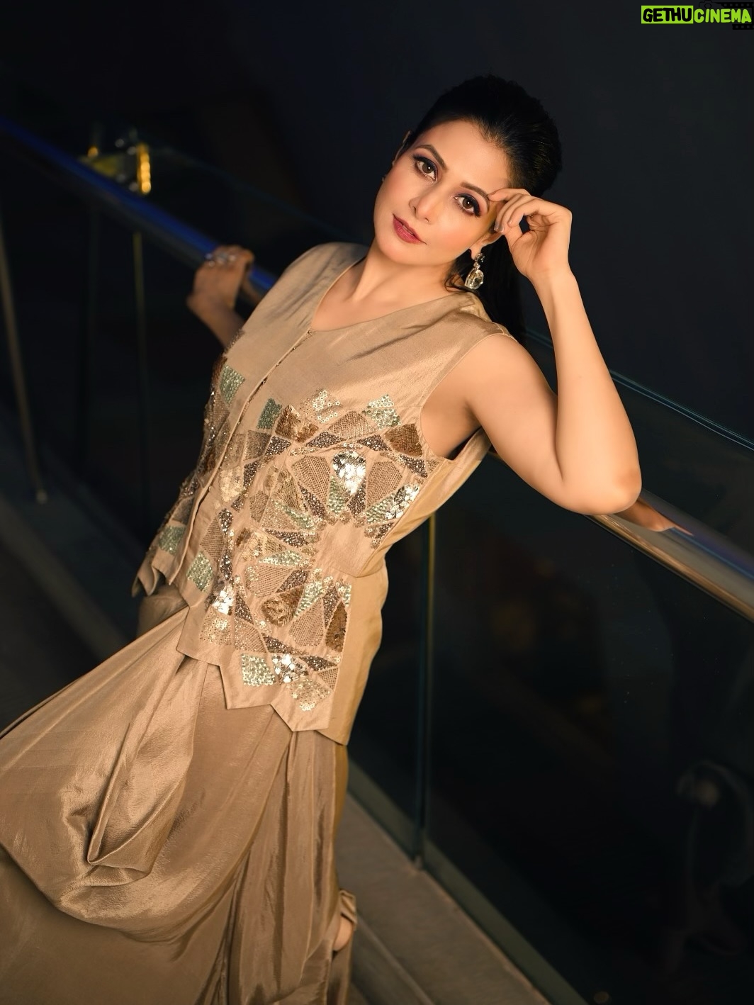 Koel Mallick - 161.4K Likes - Happy Valentine’s Day !!!😍🫶 #love #happiness #life