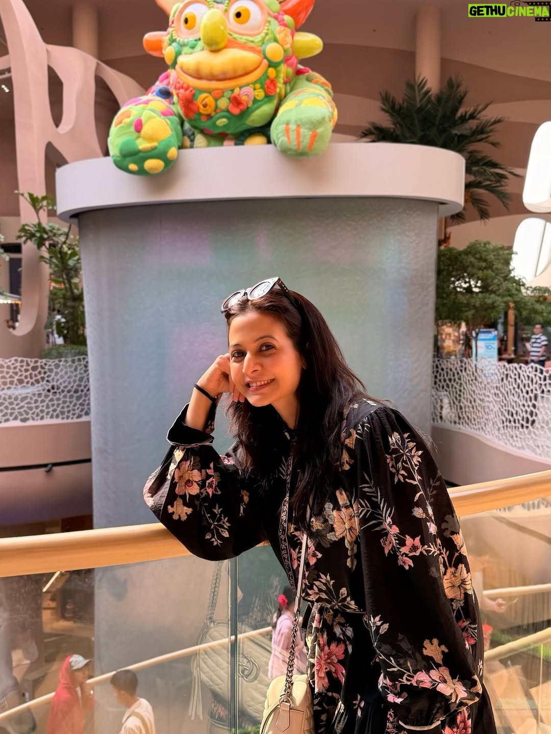 Koel Mallick - 293.6K Likes - Hi 👋 #happiness #love #blessings #traveldiaries #trip2026