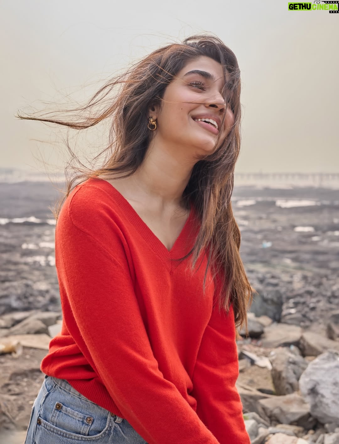 Krithi Shetty - 1.4 Million Likes - Some self love on Valentine’s Day ❤️
#selflove #valentinesday #love 

📸 @prabal