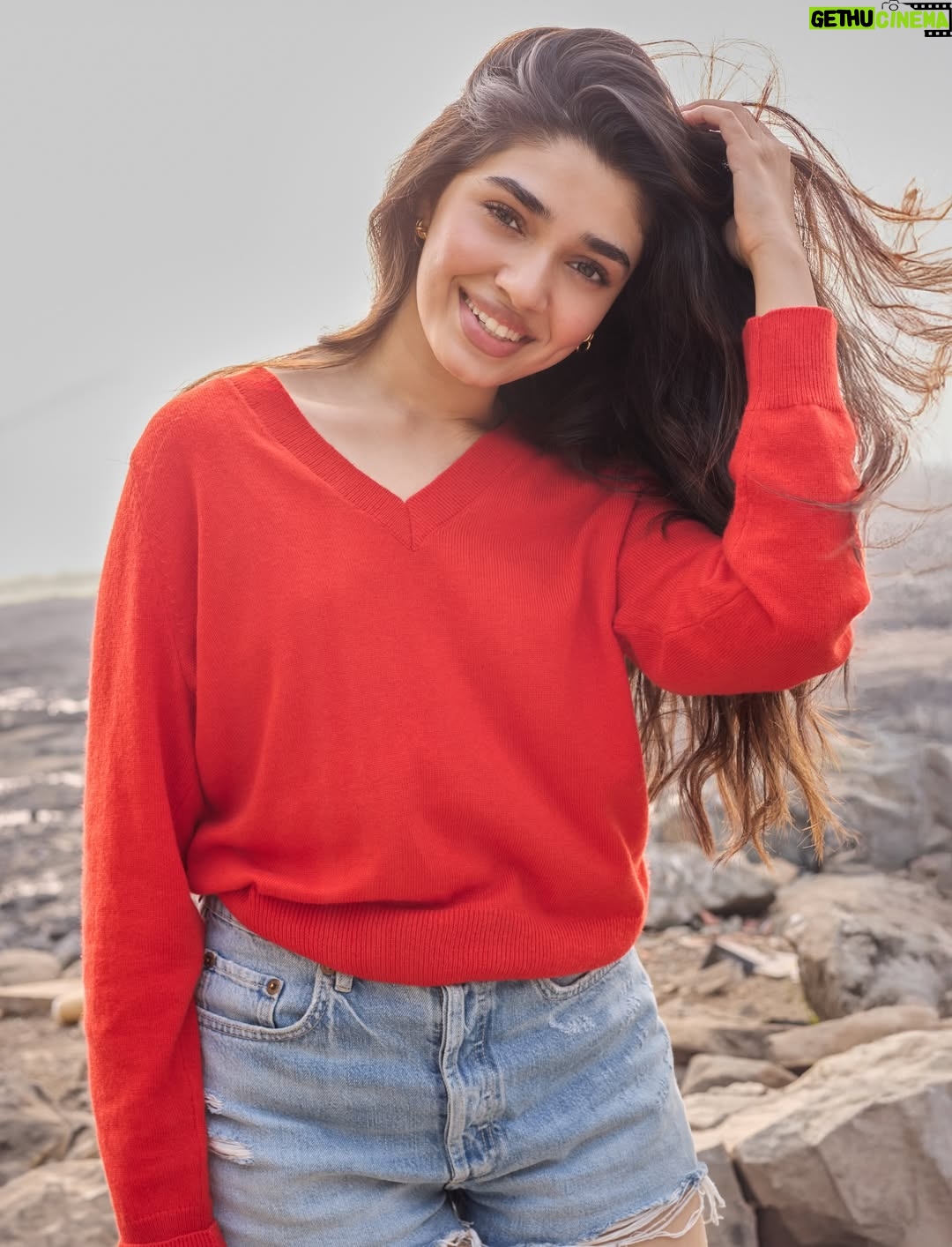 Krithi Shetty - 1.4 Million Likes - Some self love on Valentine’s Day ❤️
#selflove #valentinesday #love 

📸 @prabal
