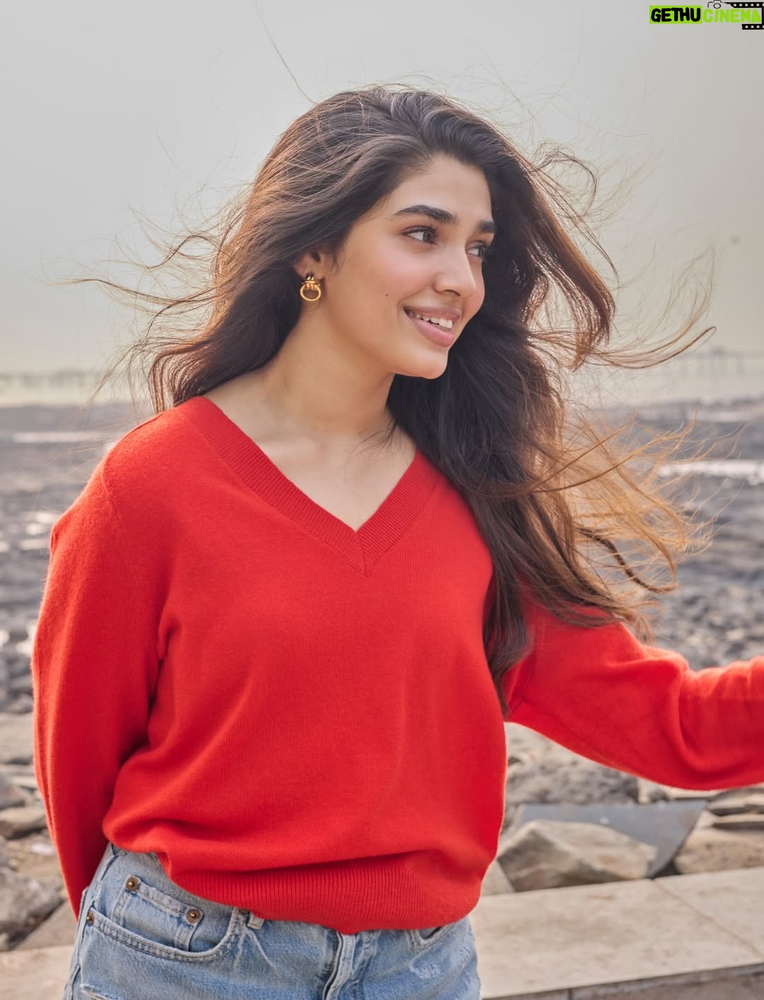 Krithi Shetty - 1.4 Million Likes - Some self love on Valentine’s Day ❤️
#selflove #valentinesday #love 

📸 @prabal