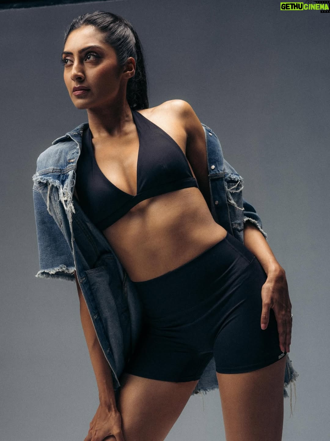 Krithika Babu - 517 Likes - Pretty Ass Brown Girl 💋 
Made for girls who glow differently. Shop the PABG set now🤍Link in bio. 

#sas