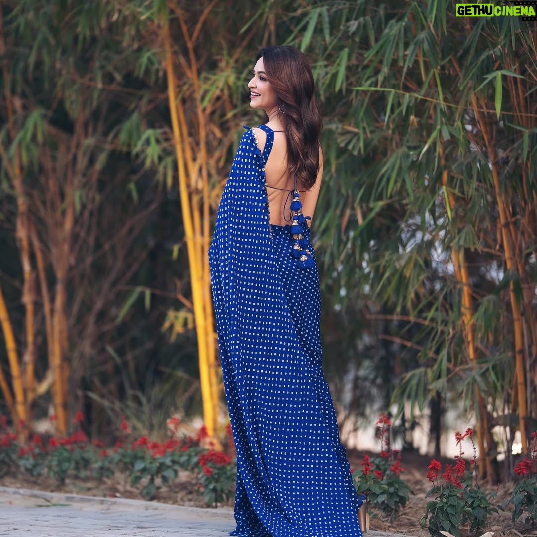 Kriti Kharbanda - 539.6K Likes - #sundayblues :) 

.
.
.

Make up @heemaadattaani 
Photography @kartikkher 
Wearing @anjanabohra_official @dipublicrelations
Styled by @gaurvivdesai @nupur_p
Earrings @tribebyamrapali
Ring@ahsiambydulari @ascend.rohank
Handstack @@ishhaara
@ascend.rohank