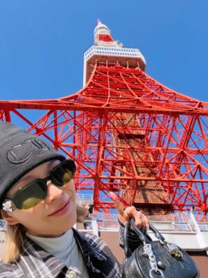 Kwon BoA Instagram - 🗼☀️